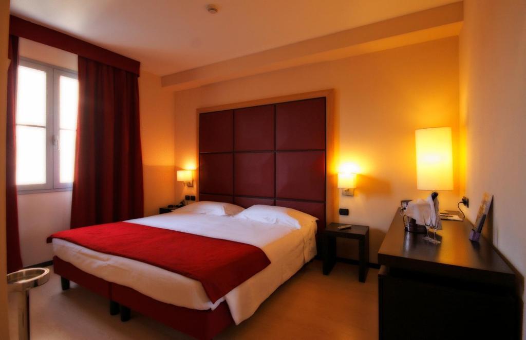 Hotel Metropolis Reggio nell'Emilia Exterior foto